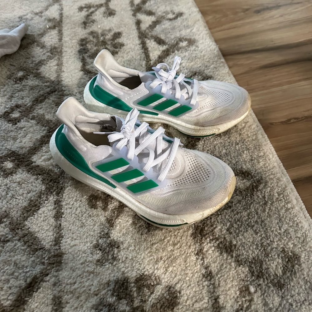 Adidas Ultra boosts, women’s size 7